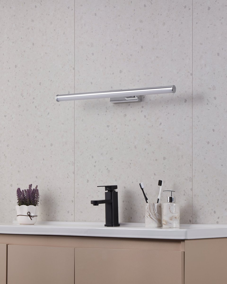 Eglo Бра підсвітка/1 11W LED хром "Вадумі"