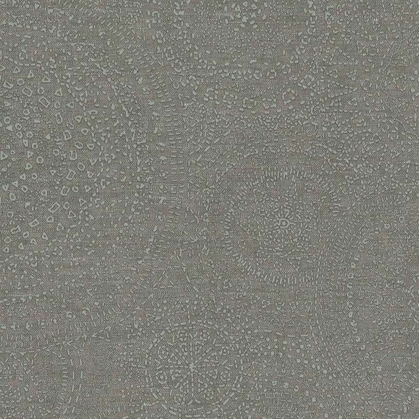 BN GROUNDED 220624